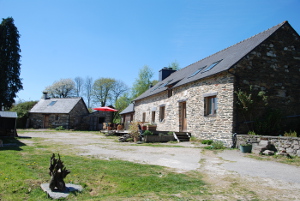 Vue dans la cour de l'Âne Brasseur